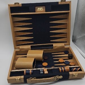 Aries Two-Tone Backgammon Set in Tan and Black